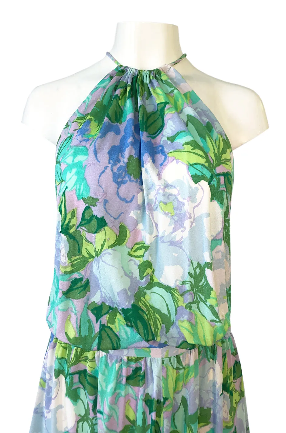 1970s Ken Scott Green Floral & Leaf Print Jersey Halter Dress