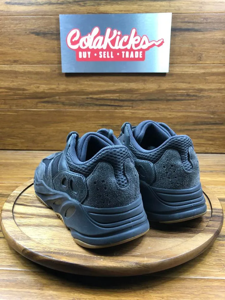 adidas Yeezy Boost 700 Utility Black