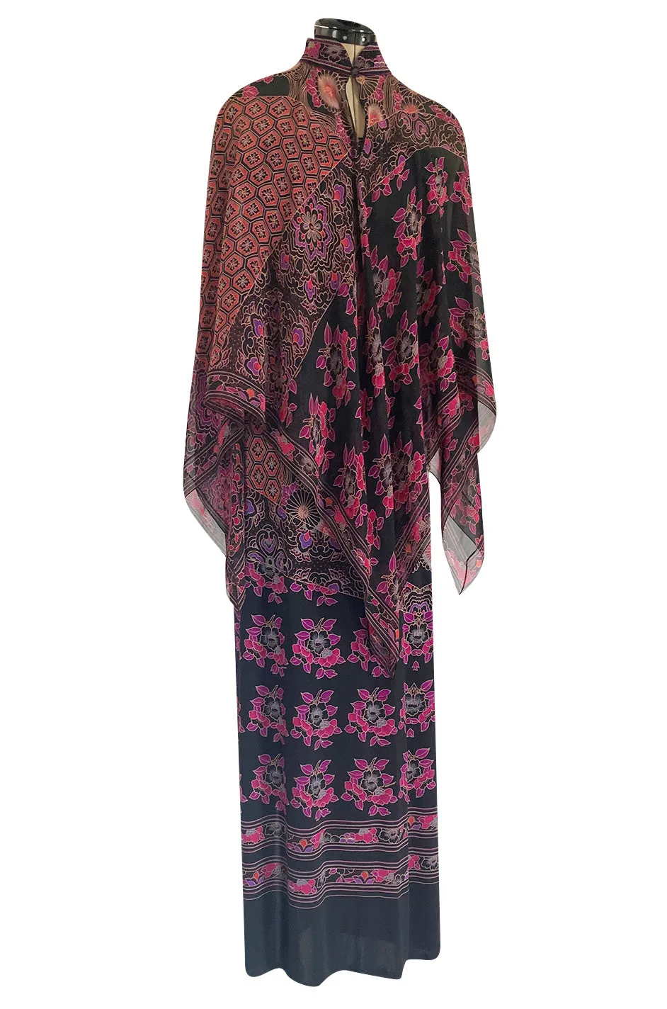Beautiful 1970s Leonard Strapless Printed Silk Jersey Dress w Matching Silk Chiffon Cape