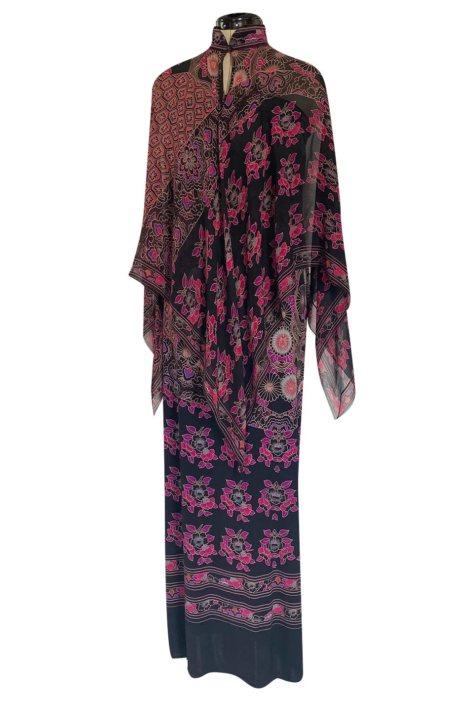 Beautiful 1970s Leonard Strapless Printed Silk Jersey Dress w Matching Silk Chiffon Cape