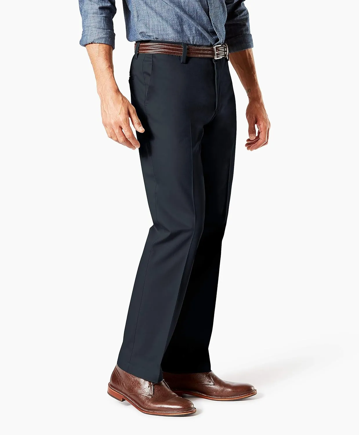 Dockers Men's Straight Fit Signature Lux Cotton Stretch Khaki Pant Creased