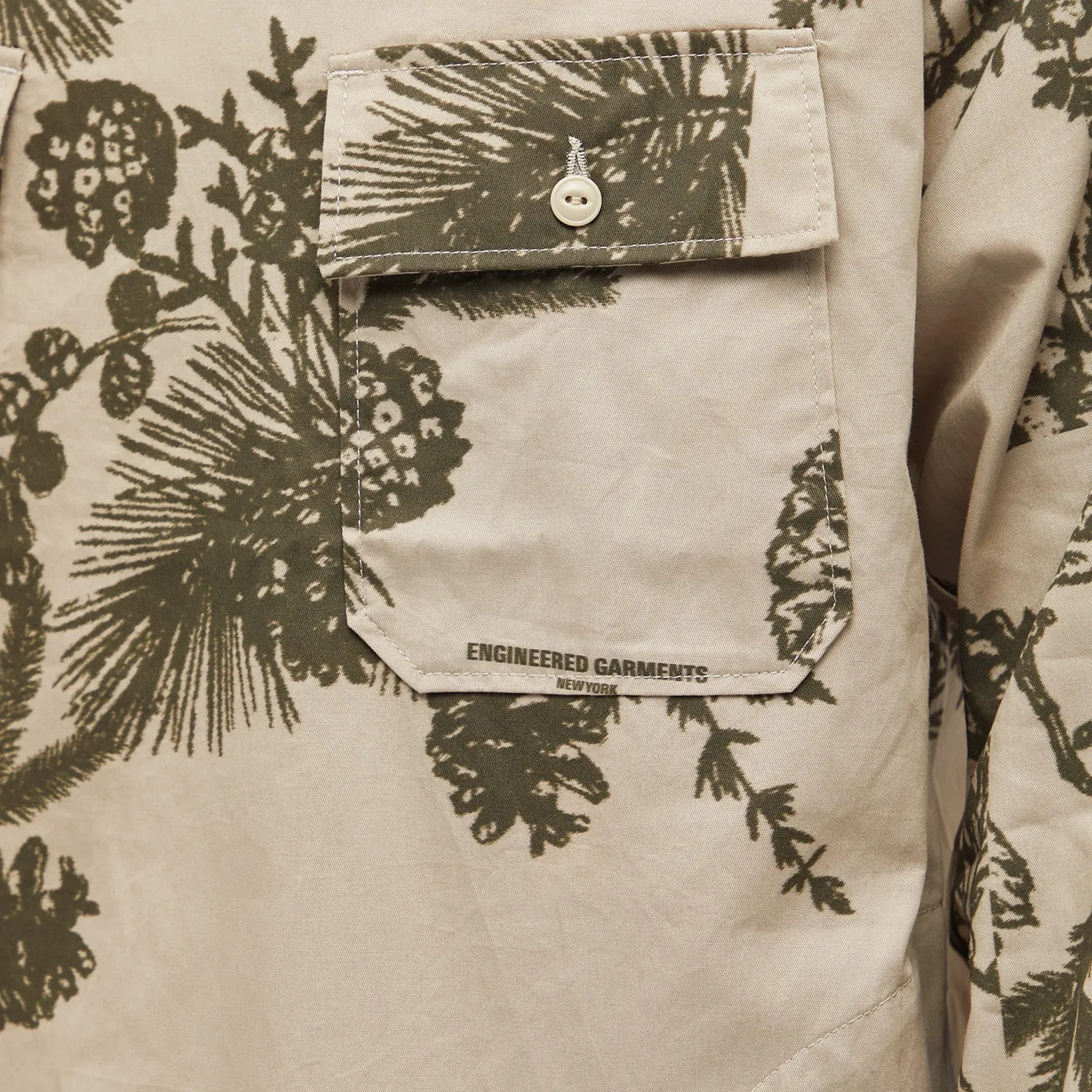 Engineered Garments Cagoule Shirt French Twill Pinecone Printed (Khaki)