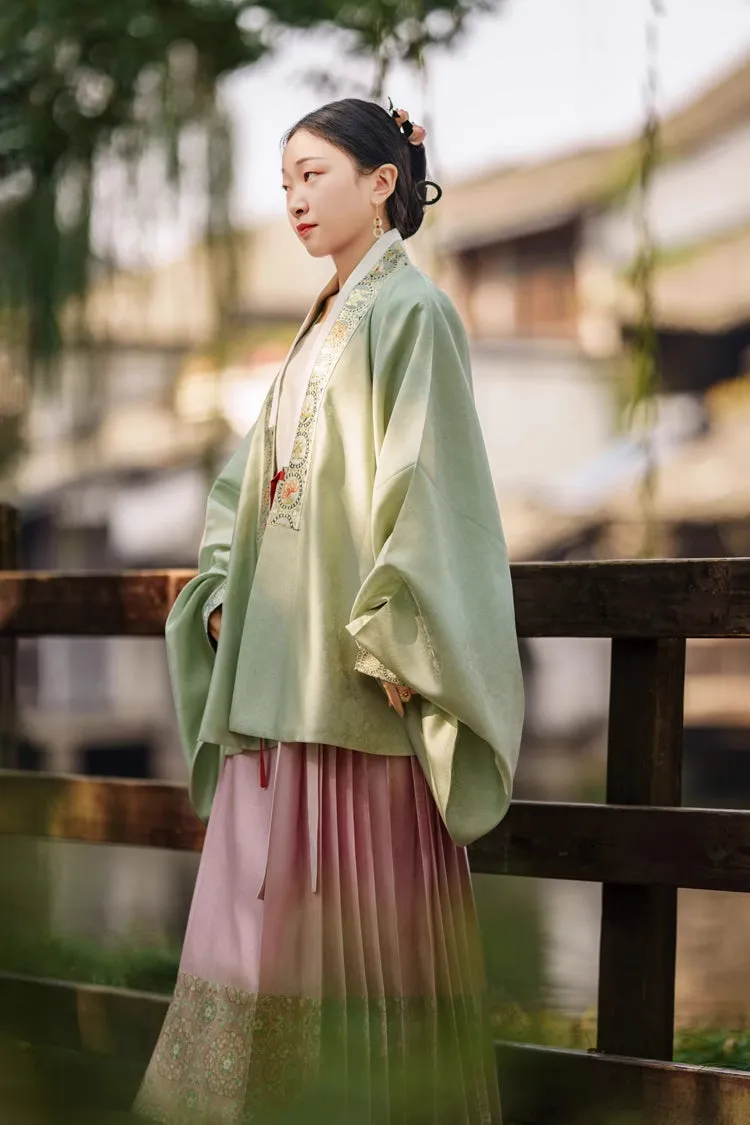 Jin Yin Hua 金银花 Honeysuckle Ming Dynasty Lute Sleeve Jiaoling Ao Top
