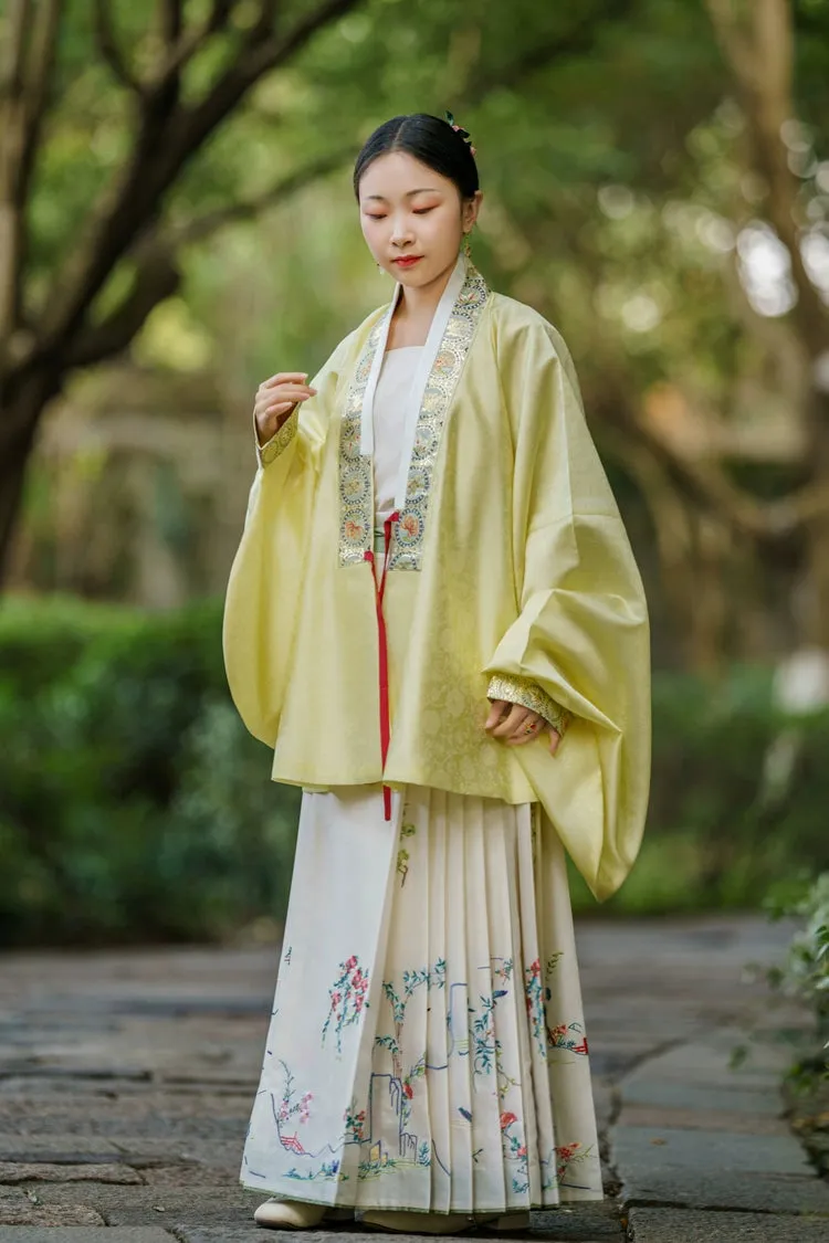 Jin Yin Hua 金银花 Honeysuckle Ming Dynasty Lute Sleeve Jiaoling Ao Top