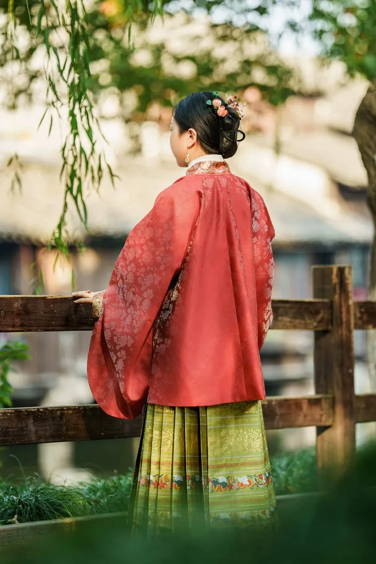 Jin Yin Hua 金银花 Honeysuckle Ming Dynasty Lute Sleeve Jiaoling Ao Top