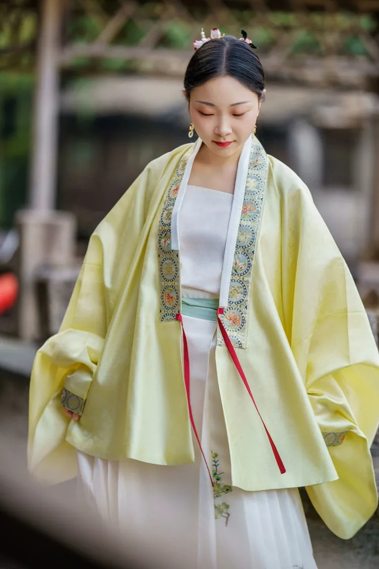 Jin Yin Hua 金银花 Honeysuckle Ming Dynasty Lute Sleeve Jiaoling Ao Top