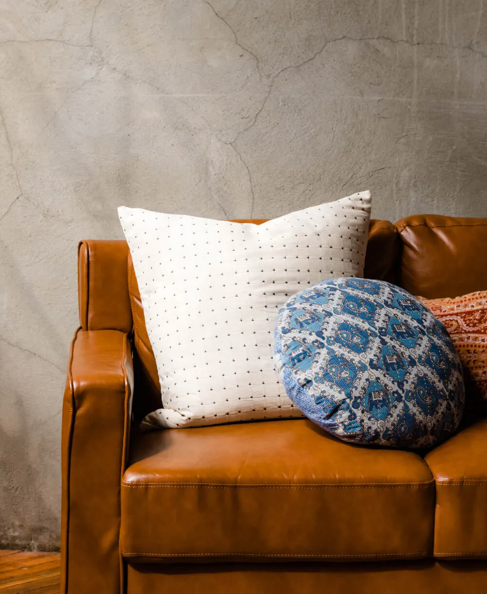 Kantha Round Pillow - No. 240328