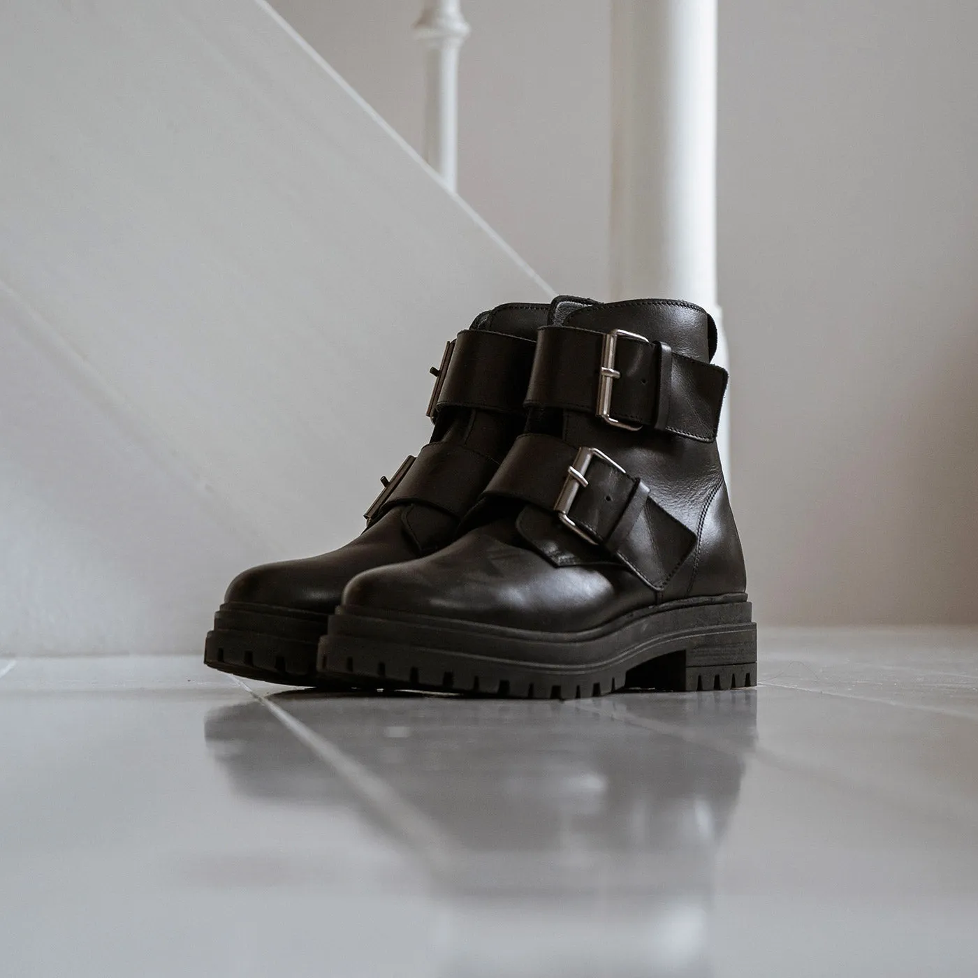 Nettie boot leather - BLACK