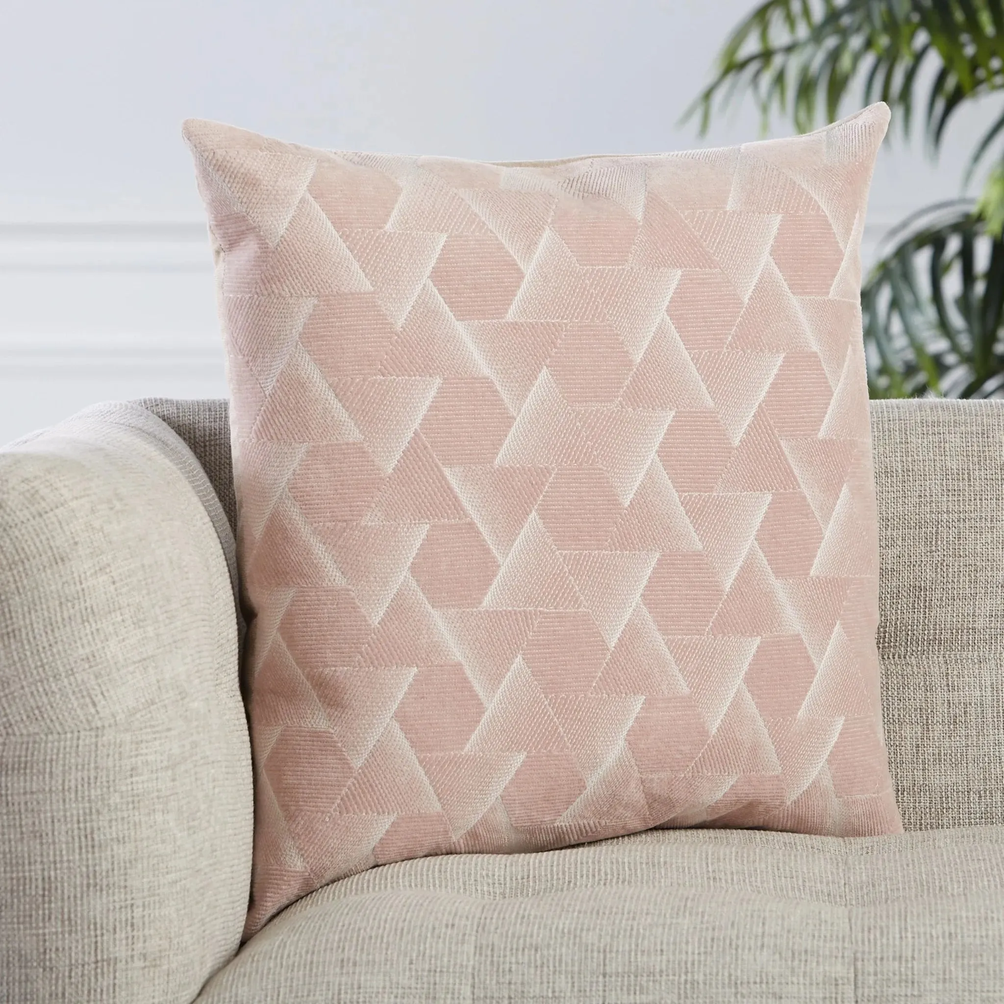 Nouveau NOU02 Blush/White Pillow