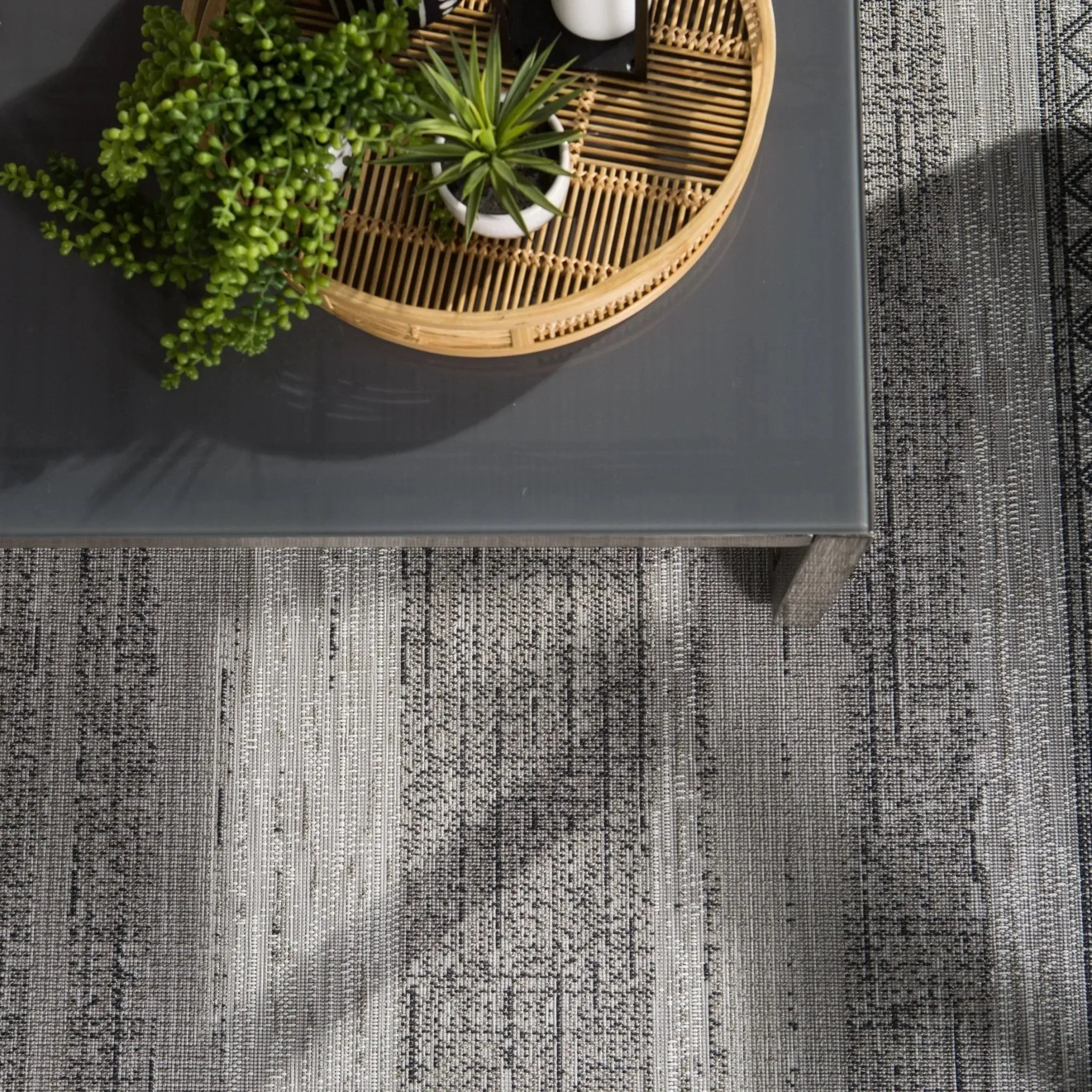 Tikal TKL03 Cote Gray/Light Gray Rug