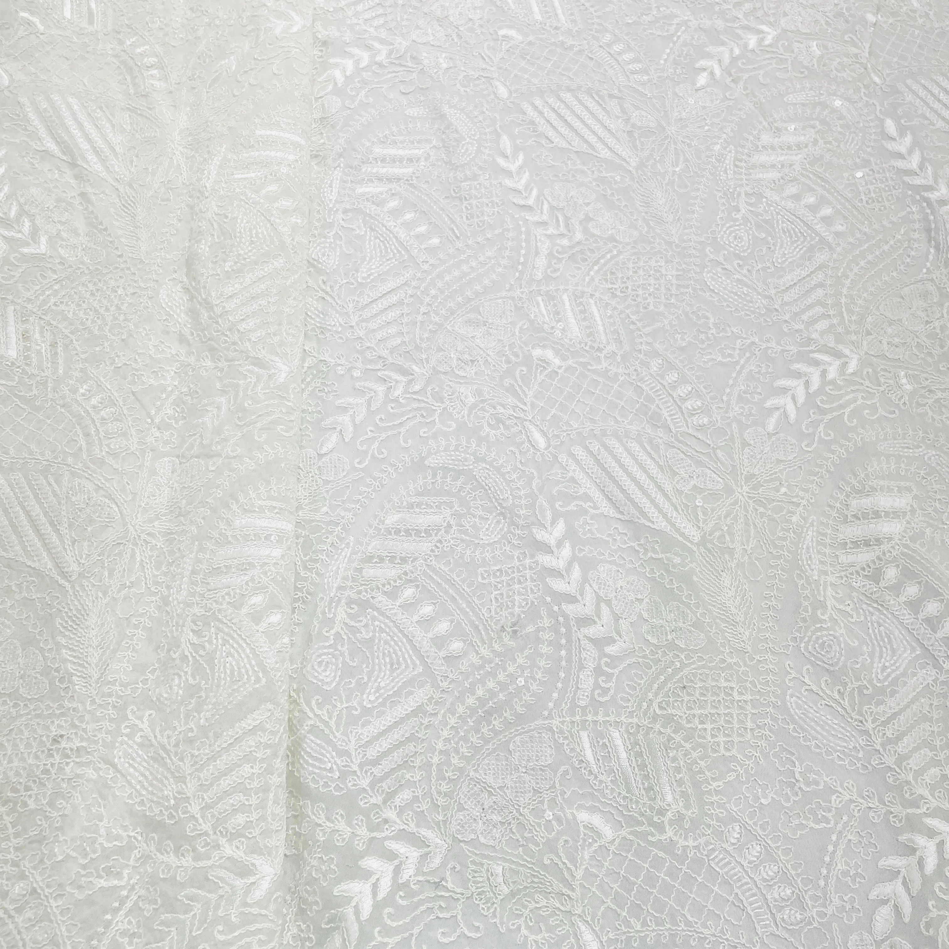 White Floral Sequins Embroidery Dyeable Organza Fabric