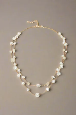 Women Gold Pearls Necklace